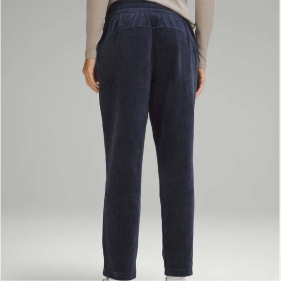lululemon athletica Pants - Lululemon Athletica Navy Track corduroy 7/8 pants true navy